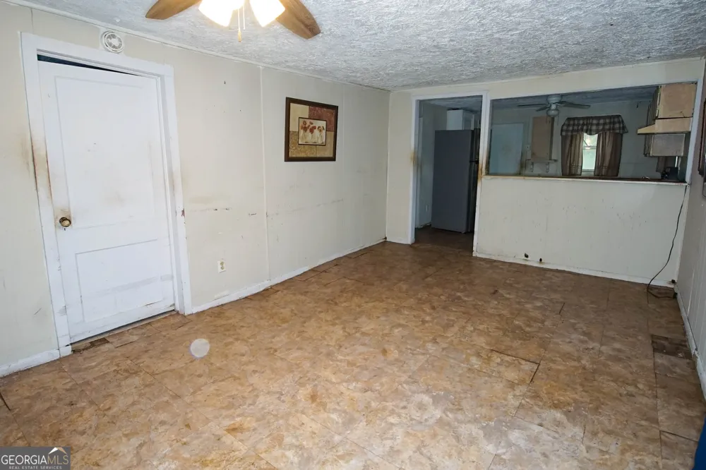 28 E Mlk Jr AVE Lakeland, GA 31635