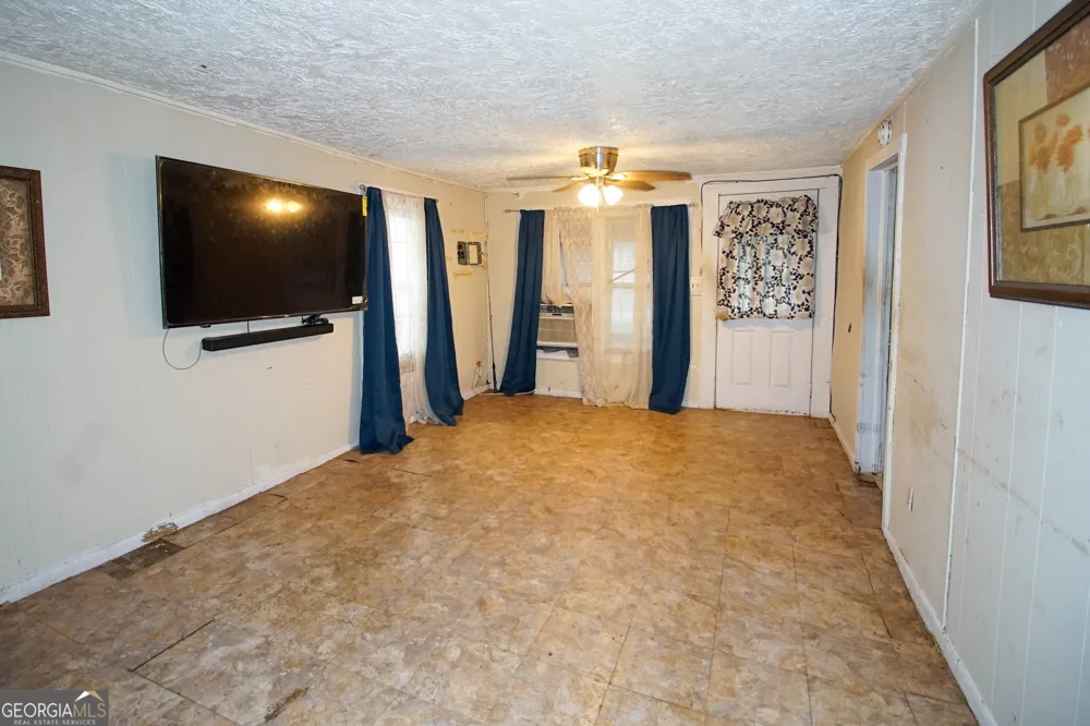28 E Mlk Jr AVE Lakeland, GA 31635