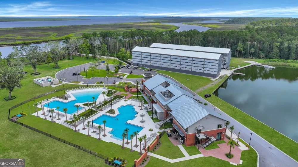 109 Sandy Bend DR Richmond Hill, GA 31324
