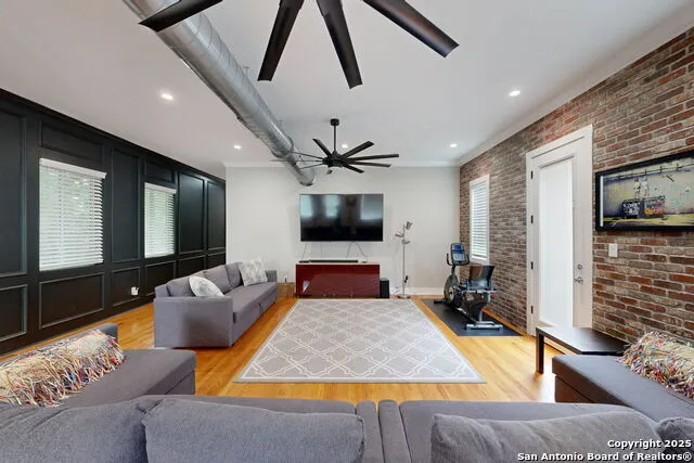 609 Sturgeon San Marcos, TX 78666