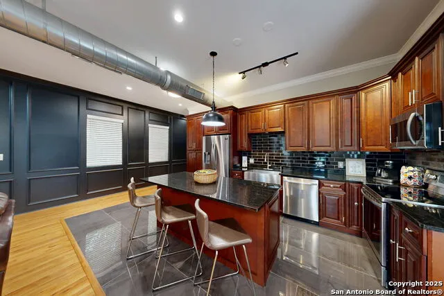 609 Sturgeon San Marcos, TX 78666