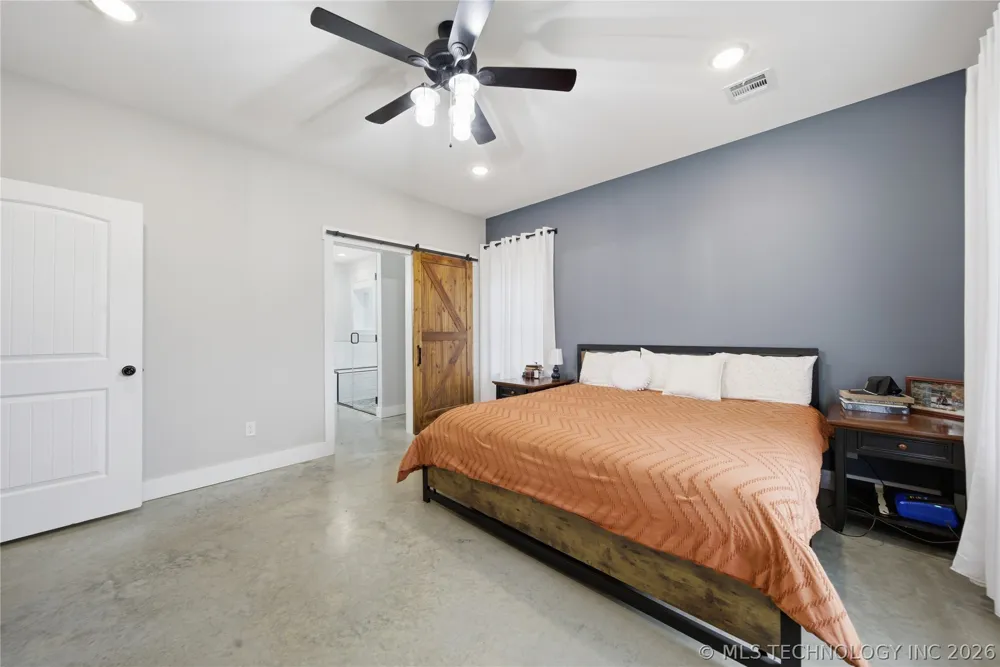 32295 S 4220 ROAD Inola, OK 74036