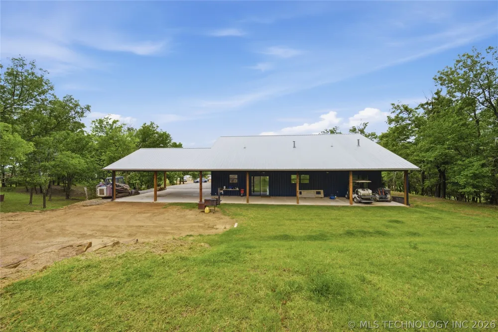 32295 S 4220 ROAD Inola, OK 74036