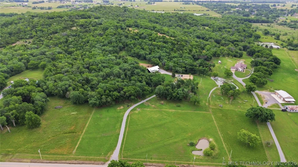 32295 S 4220 ROAD Inola, OK 74036