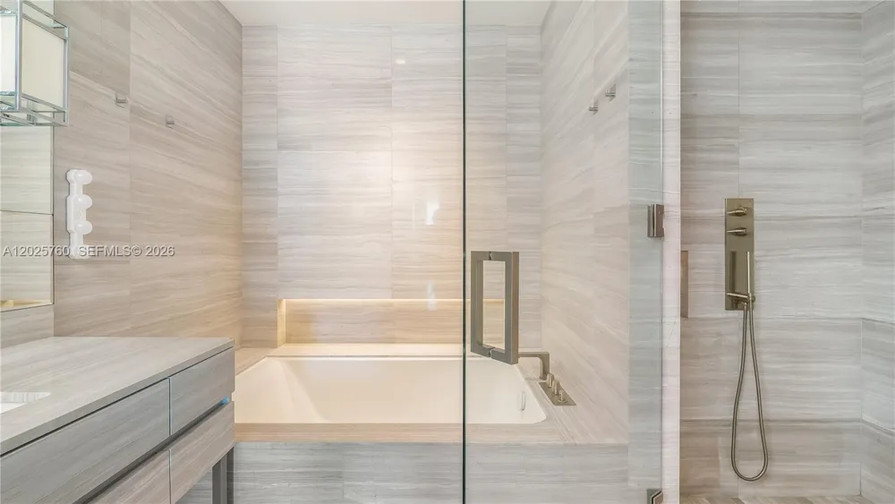 18975 Collins Ave #3504 Sunny Isles Beach, FL 33160