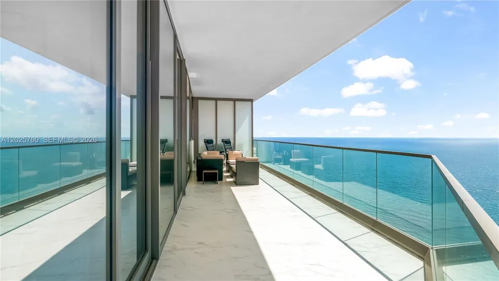 18975 Collins Ave #3504 Sunny Isles Beach, FL 33160