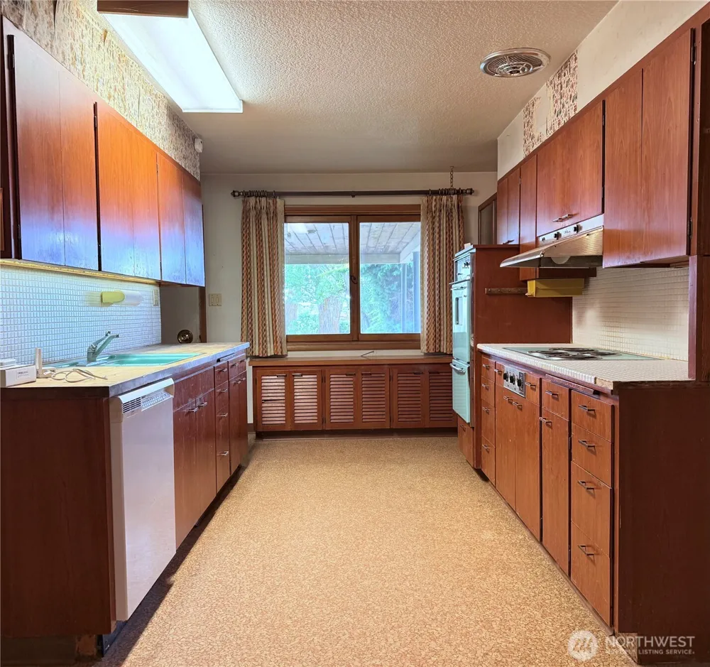 4434 SR 21 Odessa, WA 99159