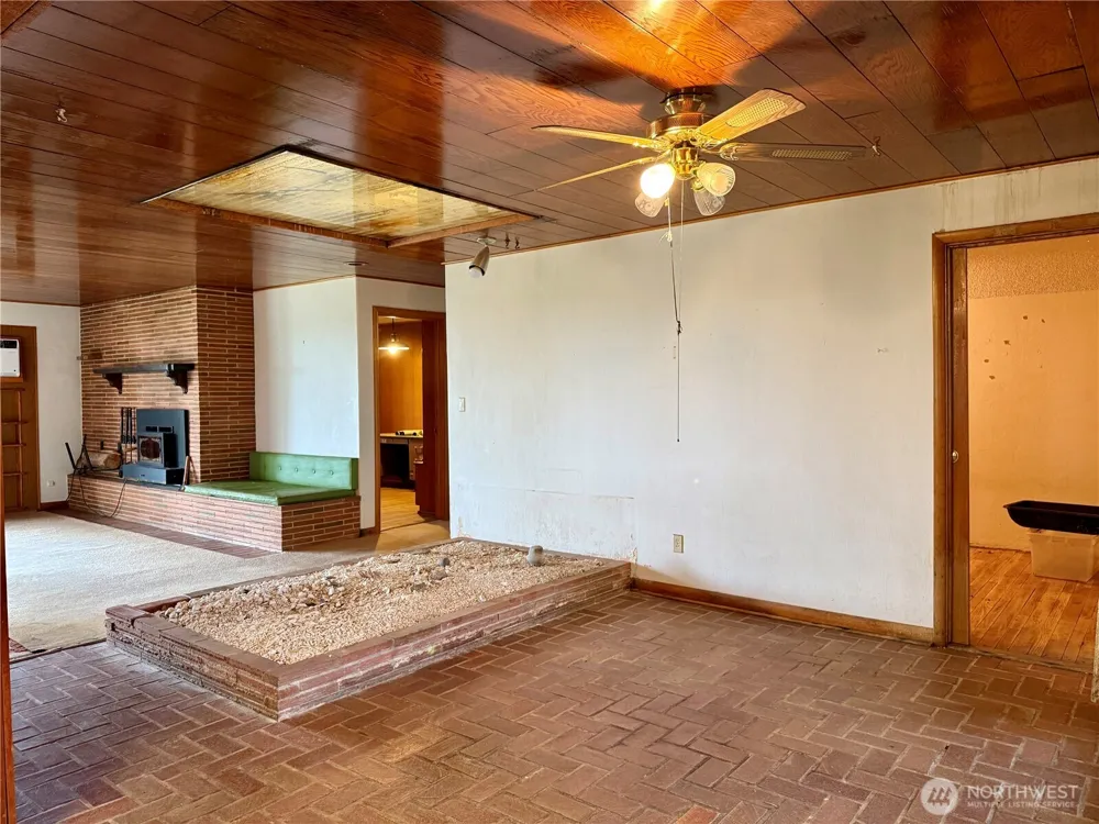 4434 SR 21 Odessa, WA 99159