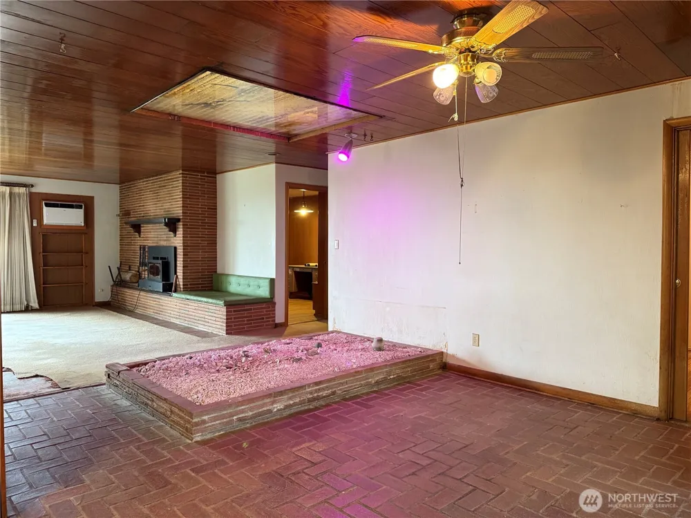 4434 SR 21 Odessa, WA 99159