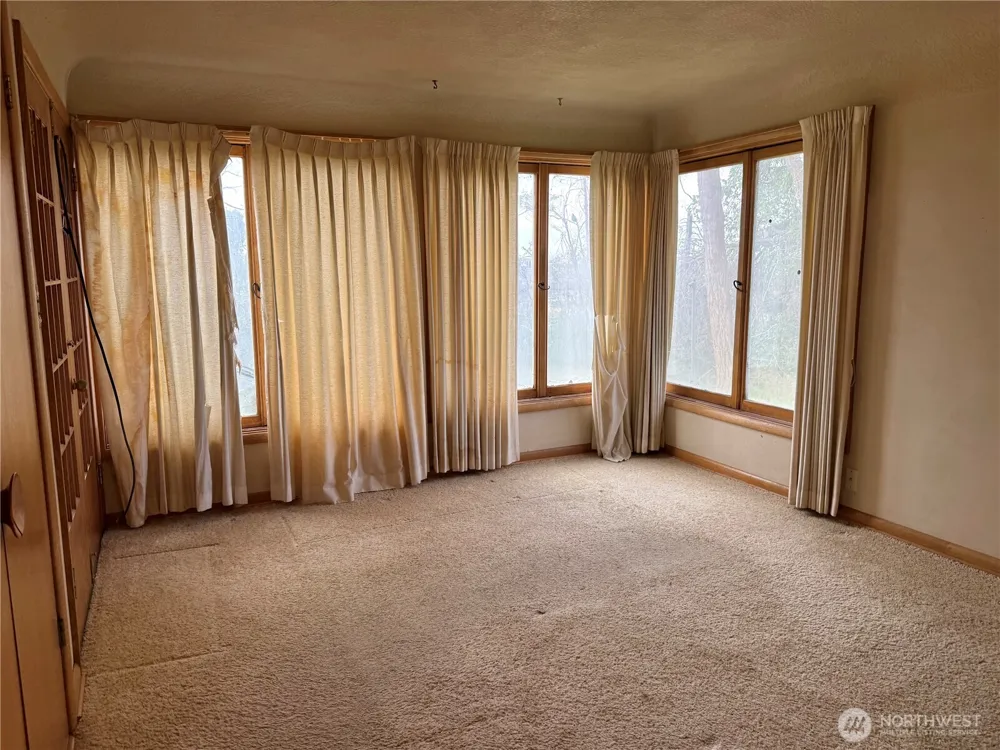 4434 SR 21 Odessa, WA 99159