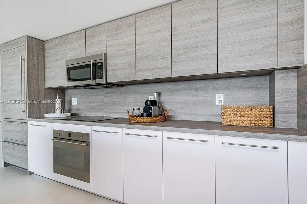 400 Sunny Isles Blvd #1804 Sunny Isles Beach, FL 33160