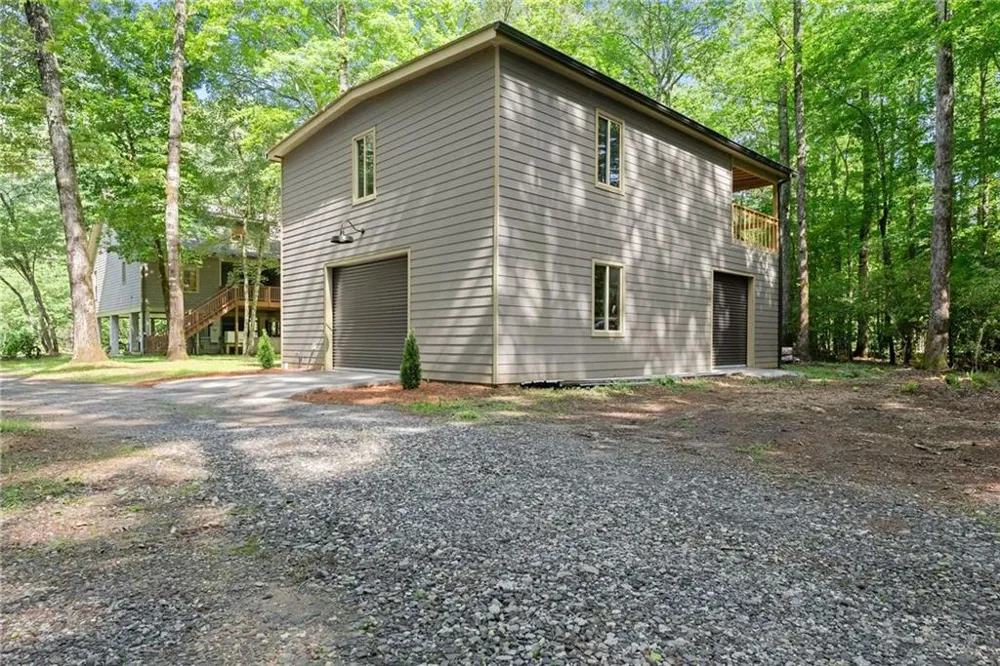 1088 Little Hawk Road Sautee Nacoochee, GA 30571