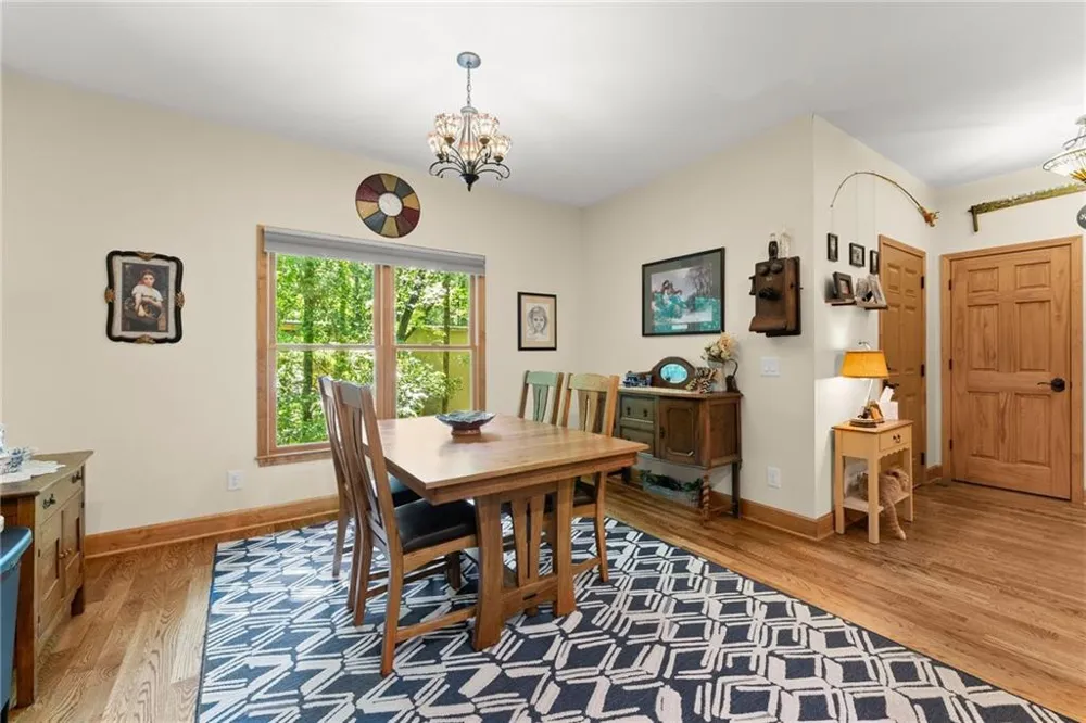 1088 Little Hawk Road Sautee Nacoochee, GA 30571