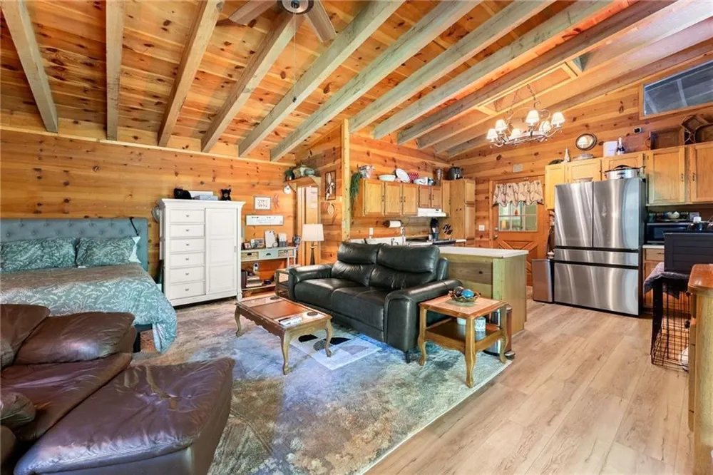 1088 Little Hawk Road Sautee Nacoochee, GA 30571
