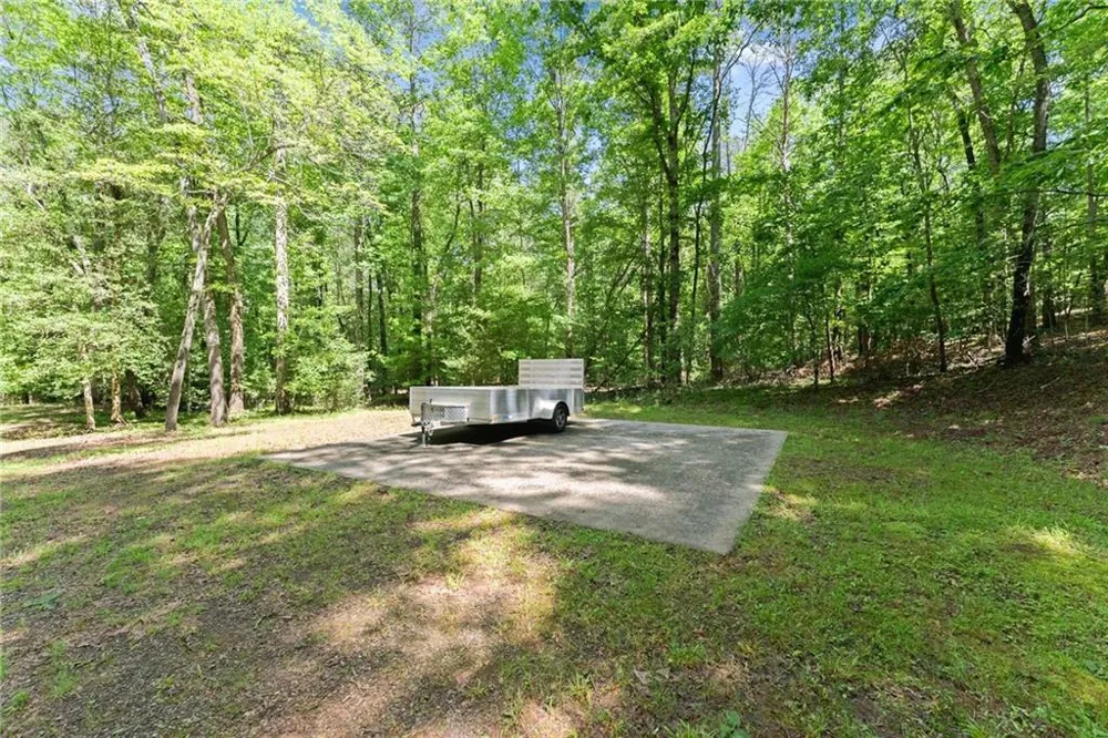 1088 Little Hawk Road Sautee Nacoochee, GA 30571