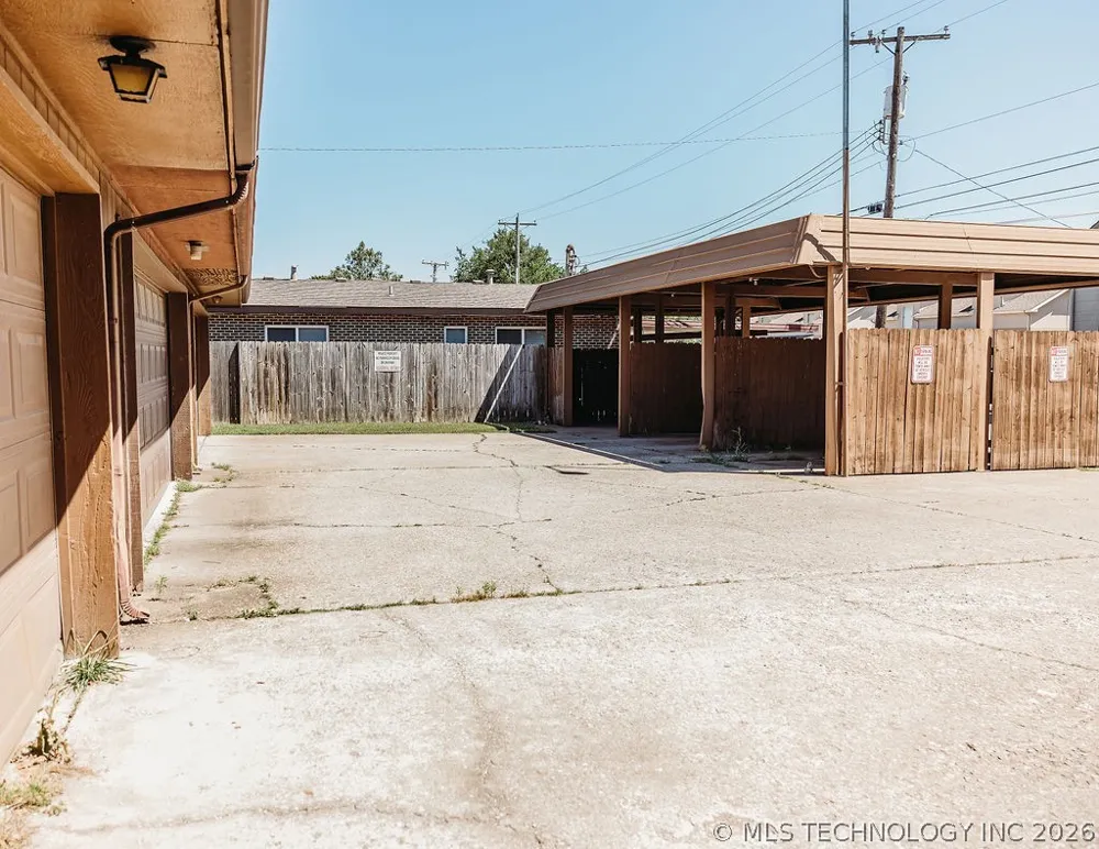 426 S Shawnee Avenue Bartlesville, OK 74003