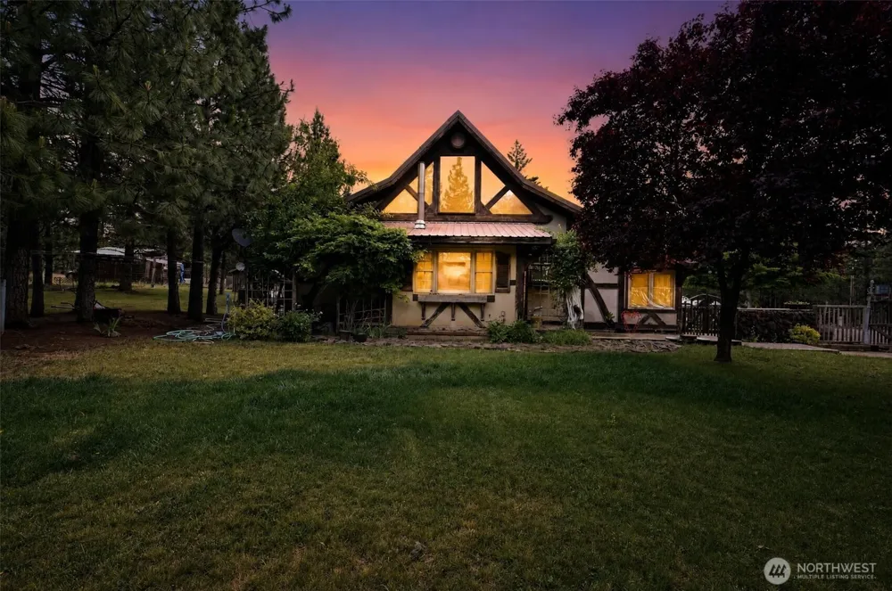 223 Goldenpine Goldendale, WA 98620