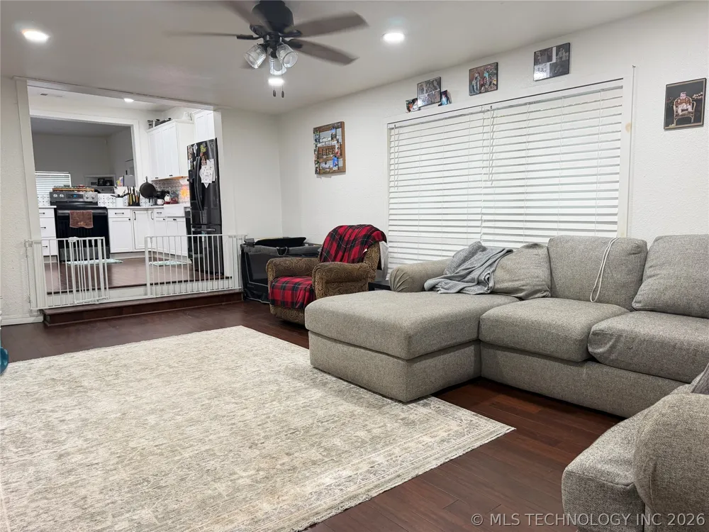 102 3rd Street Hartshorne, OK 74547