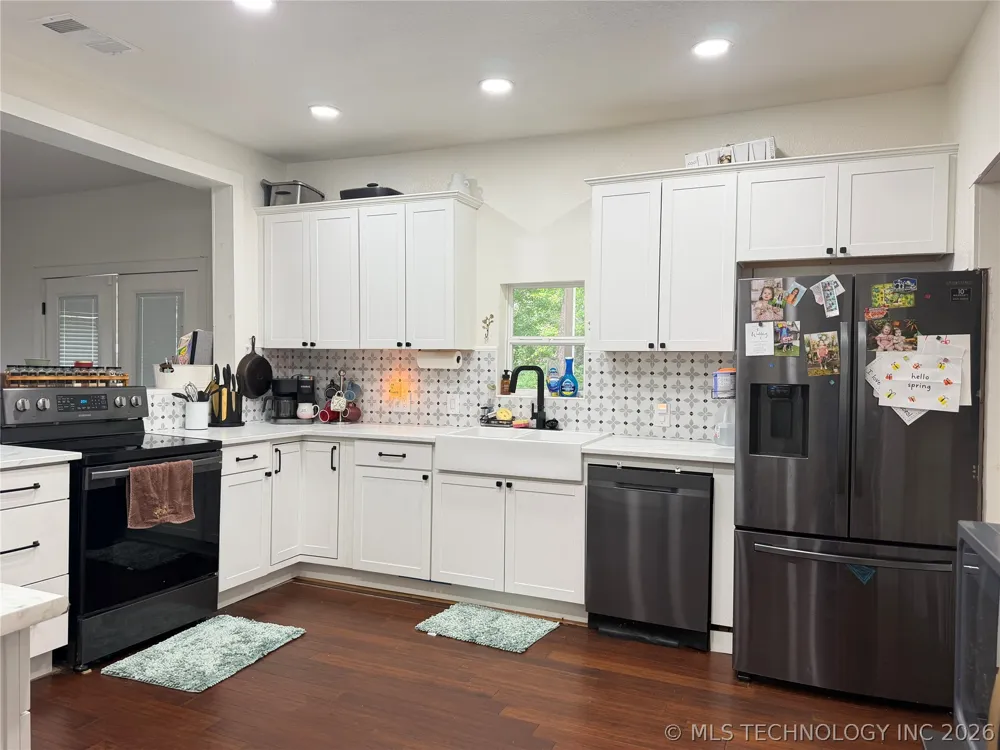 102 3rd Street Hartshorne, OK 74547