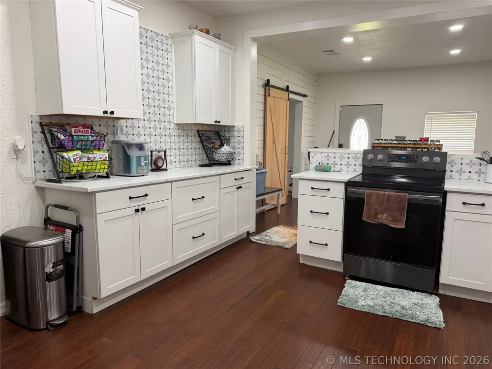 102 3rd Street Hartshorne, OK 74547