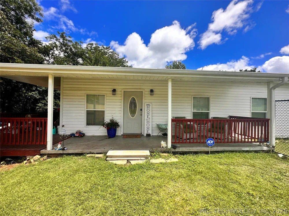 102 3rd Street Hartshorne, OK 74547