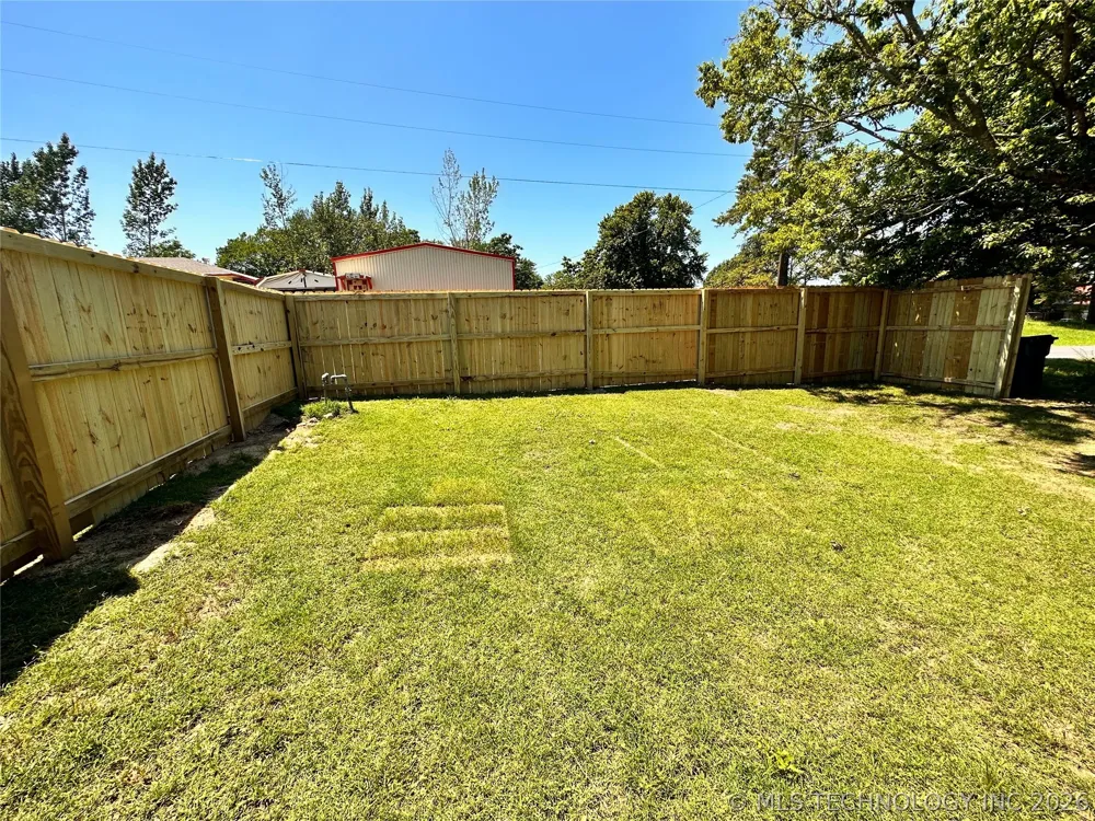 102 3rd Street Hartshorne, OK 74547