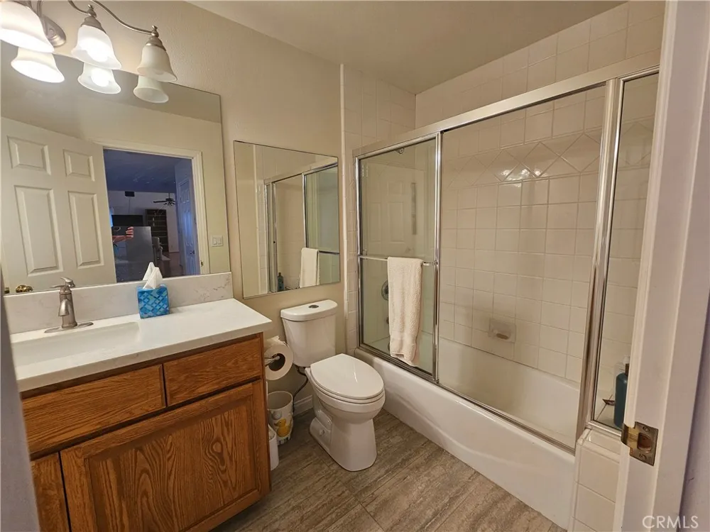 11541 Donovan Road Rossmoor, CA 90720