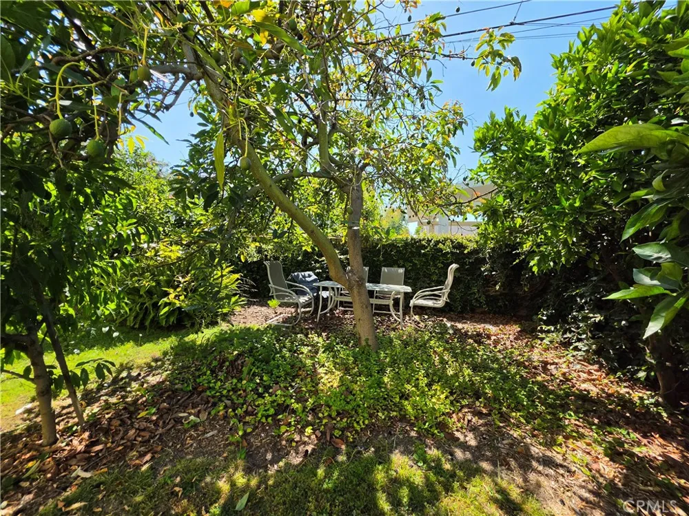 11541 Donovan Road Rossmoor, CA 90720