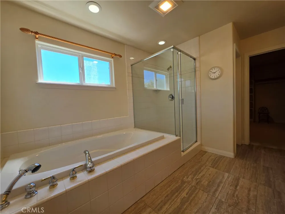 11541 Donovan Road Rossmoor, CA 90720