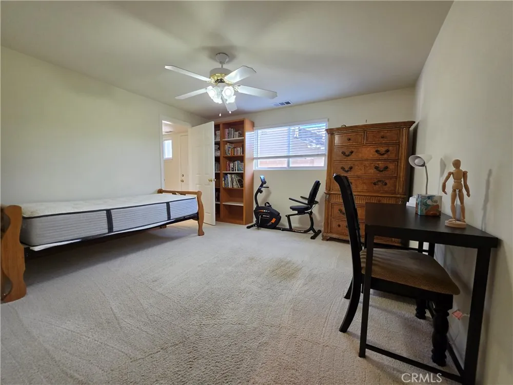 11541 Donovan Road Rossmoor, CA 90720