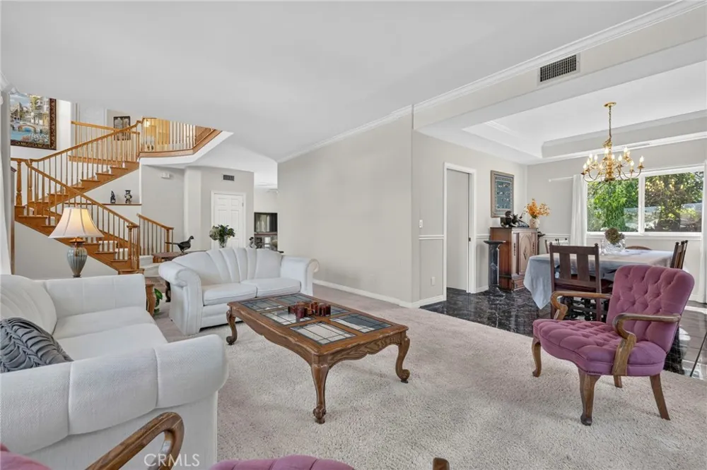 11541 Donovan Road Rossmoor, CA 90720