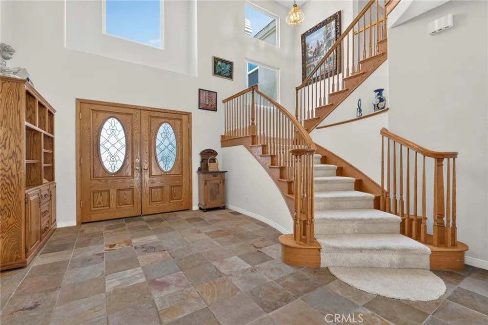 11541 Donovan Road Rossmoor, CA 90720