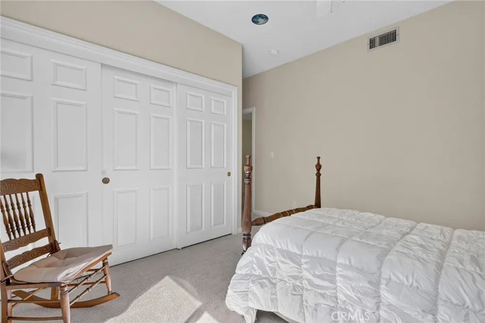 11541 Donovan Road Rossmoor, CA 90720