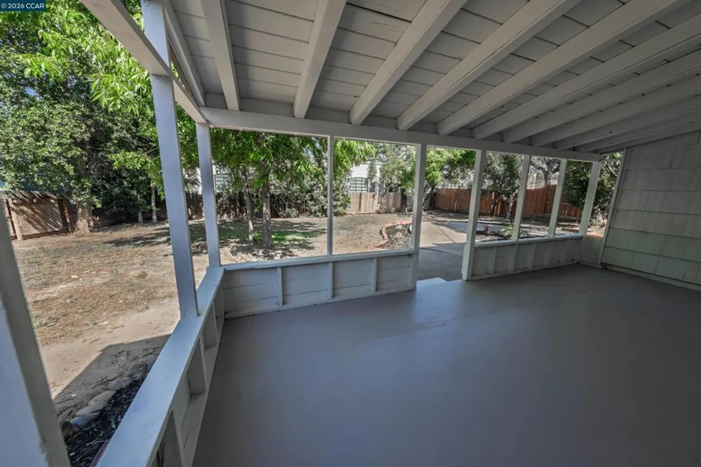 3085 Stanton Cir Carmichael, CA 95608