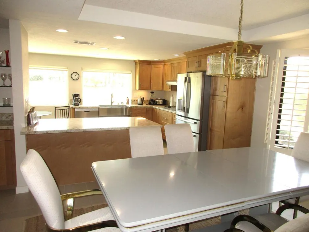 85 Conejo Circle Palm Desert, CA 92260