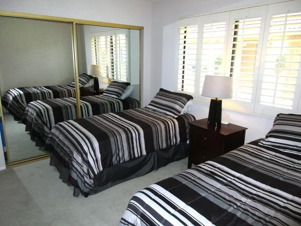 85 Conejo Circle Palm Desert, CA 92260