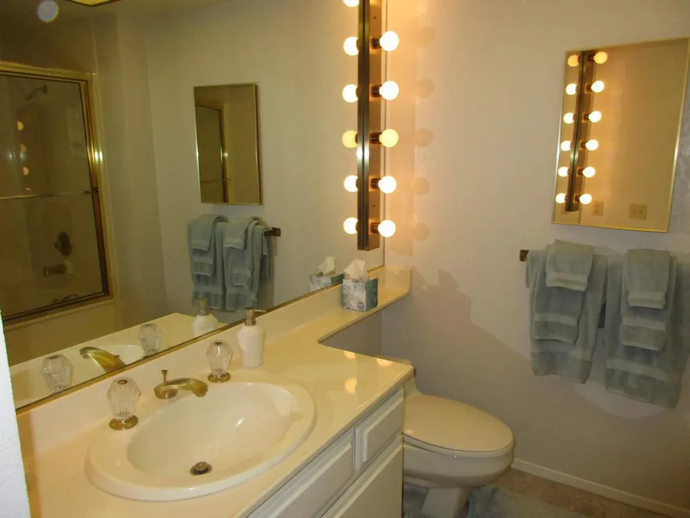 85 Conejo Circle Palm Desert, CA 92260