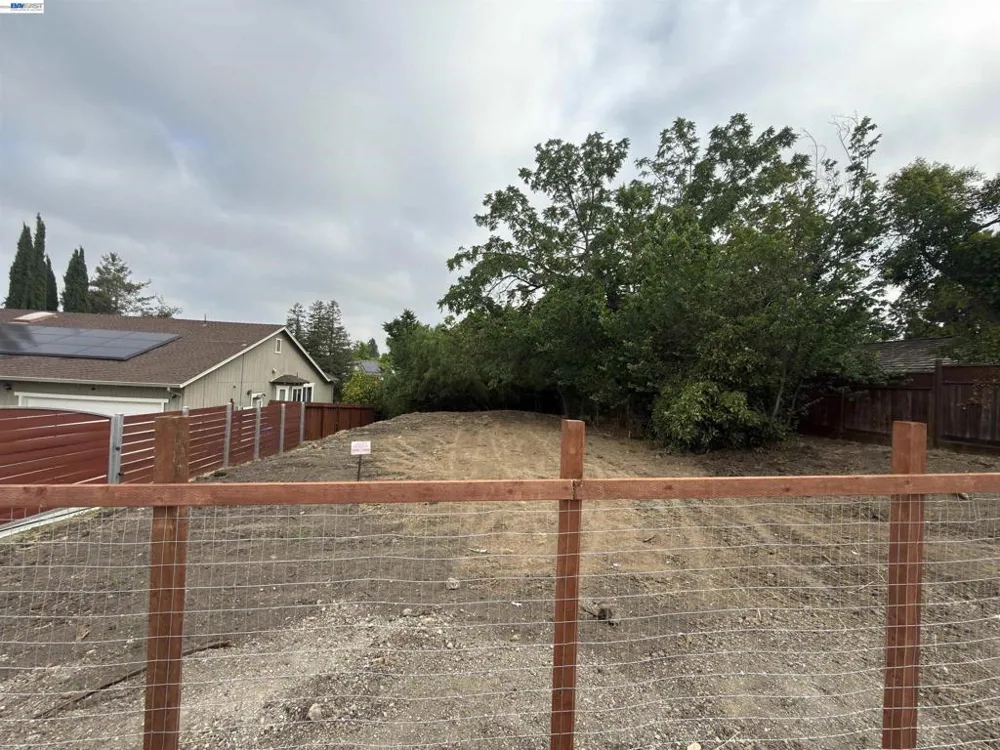 3279 Washington Blvd. Fremont, CA 94539