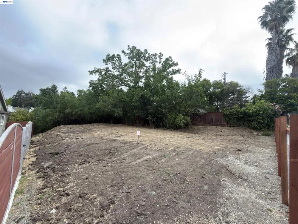 3279 Washington Blvd. Fremont, CA 94539