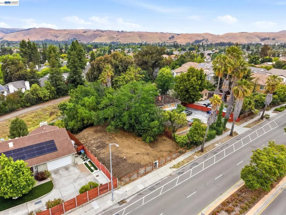 3279 Washington Blvd. Fremont, CA 94539