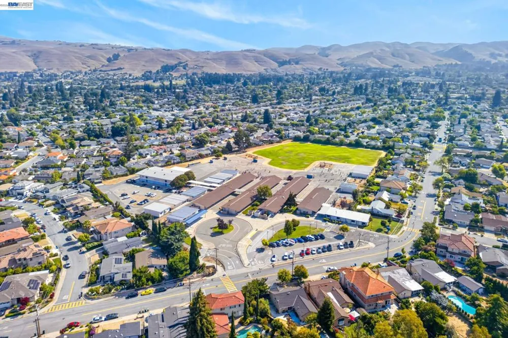 3279 Washington Blvd. Fremont, CA 94539