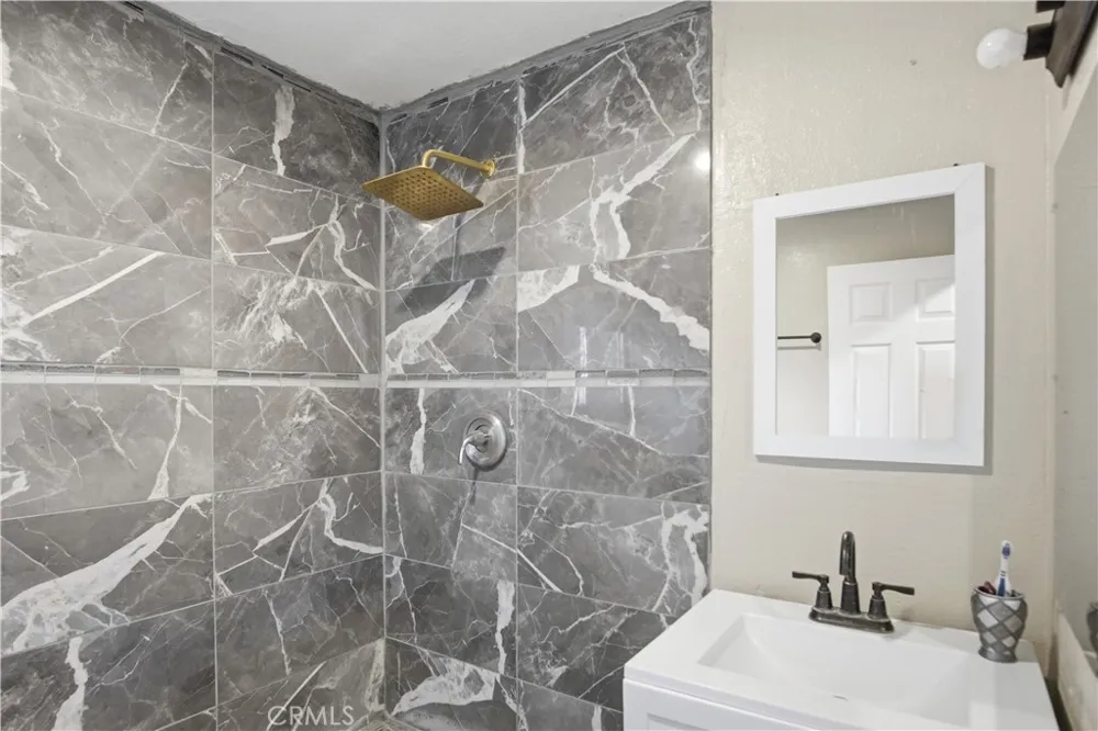 5697 Franklin Merced, CA 95348