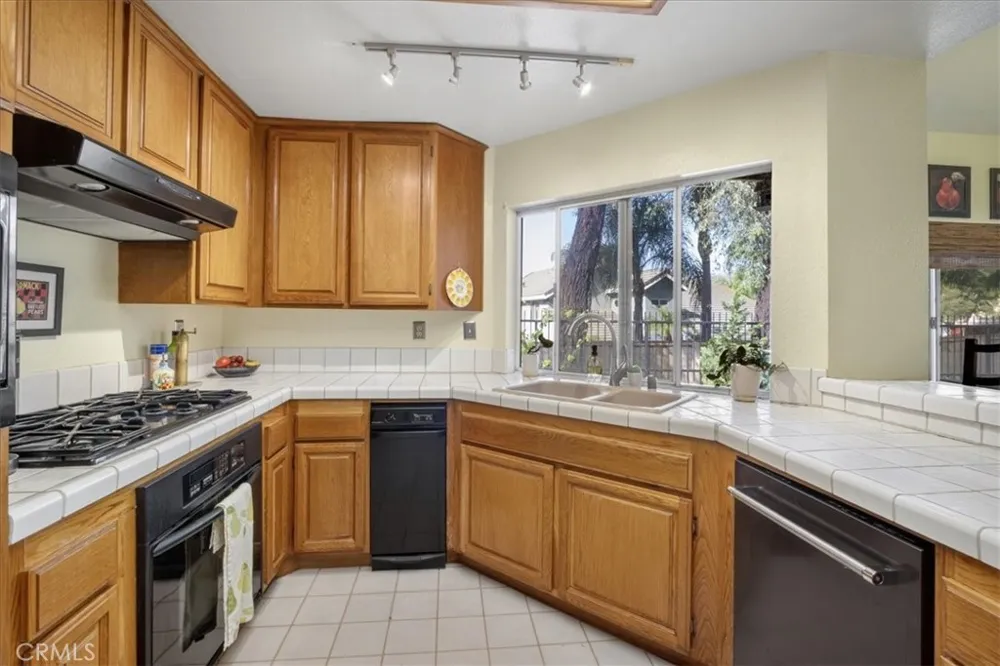 43991 Gatewood Temecula, CA 92592
