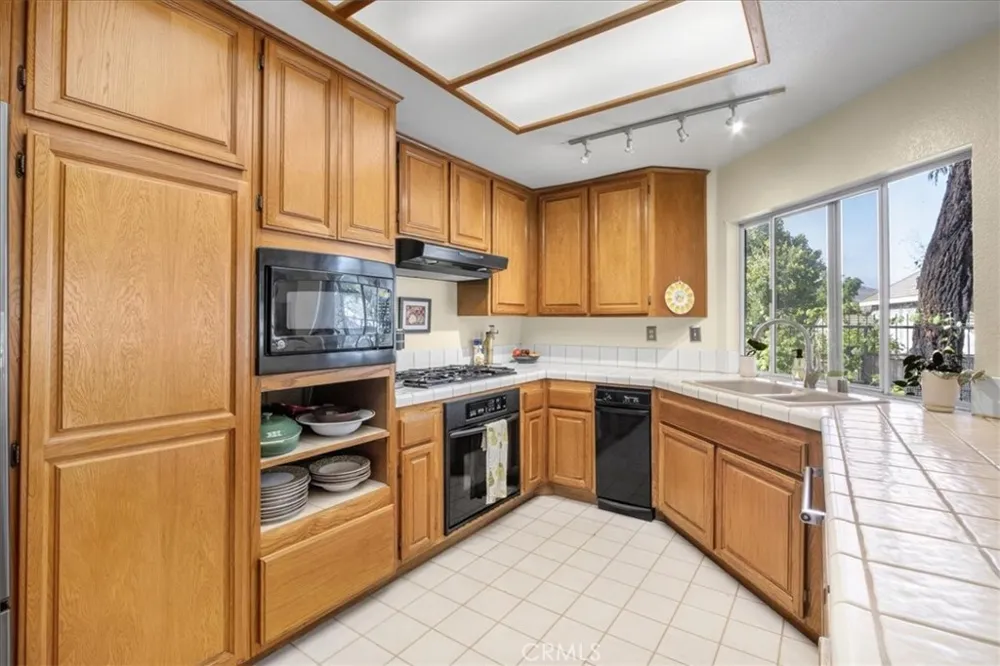 43991 Gatewood Temecula, CA 92592