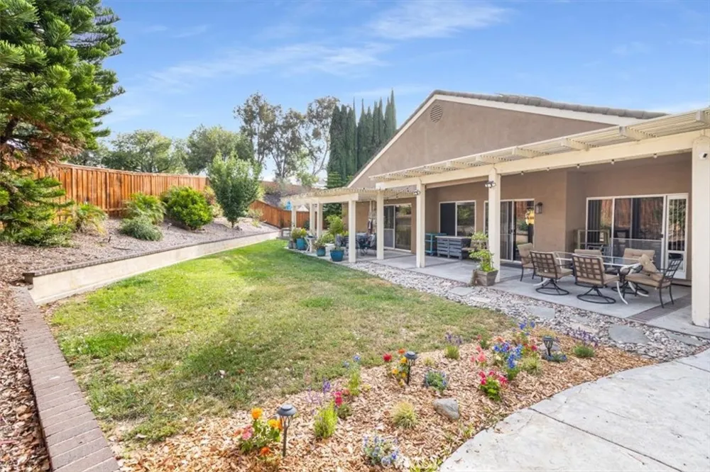 43991 Gatewood Temecula, CA 92592