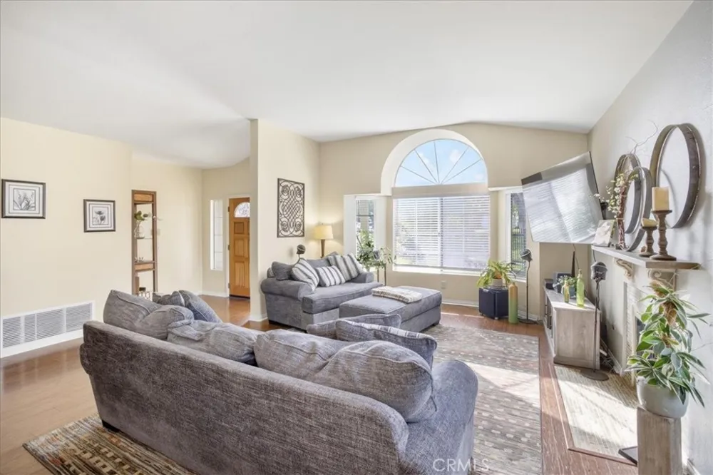 43991 Gatewood Temecula, CA 92592