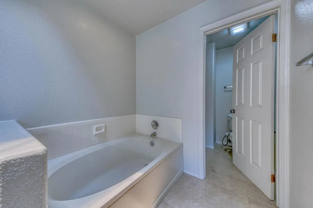 1185 Rockhaven Court Salinas, CA 93906