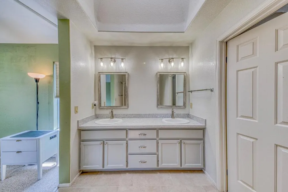 1185 Rockhaven Court Salinas, CA 93906