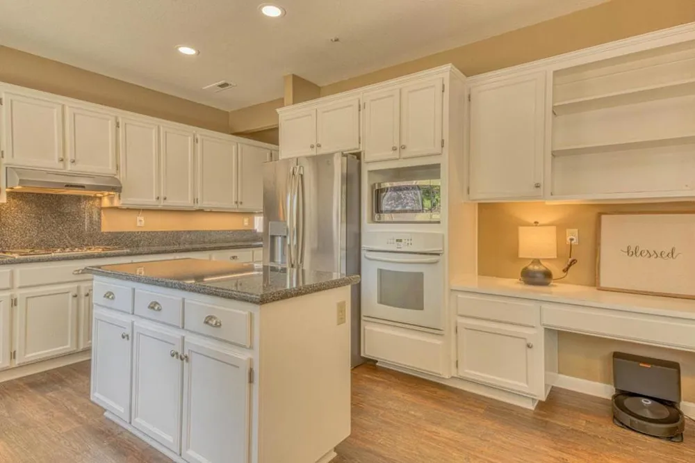1185 Rockhaven Court Salinas, CA 93906