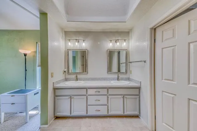 1185 Rockhaven Court Salinas, CA 93906
